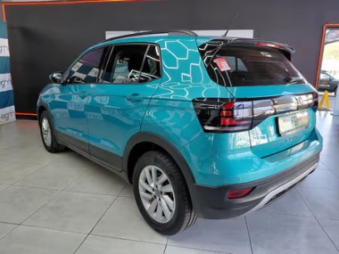 17953Volkswagen T-Cross010-th.jpg